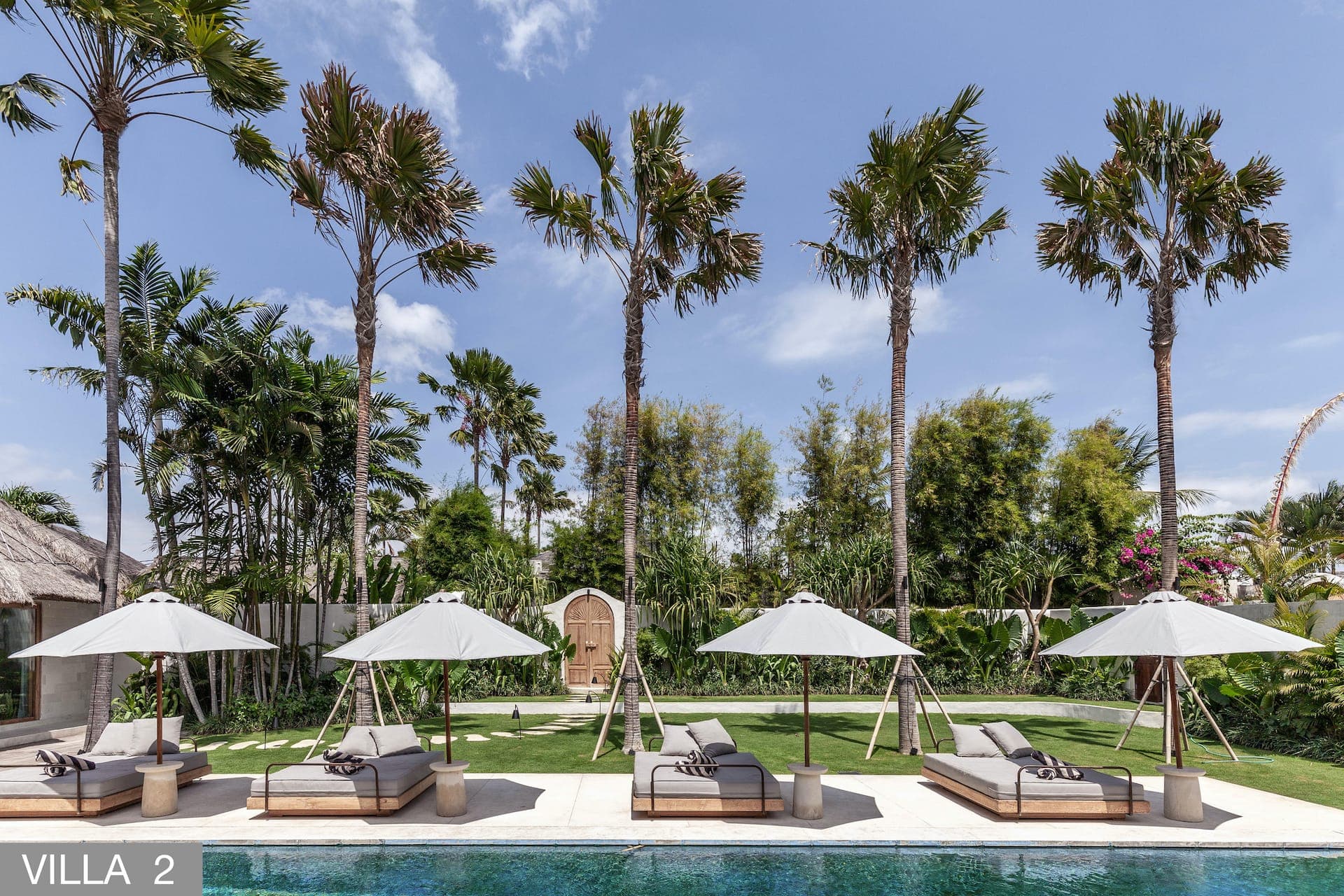 Designer Lux 7 Bed Villa near Beach & KuDeTa — photo 3